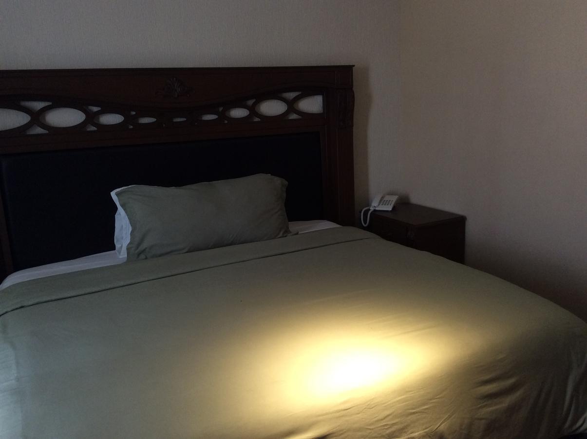 Hotel Candiles Valle de Santiago Εξωτερικό φωτογραφία