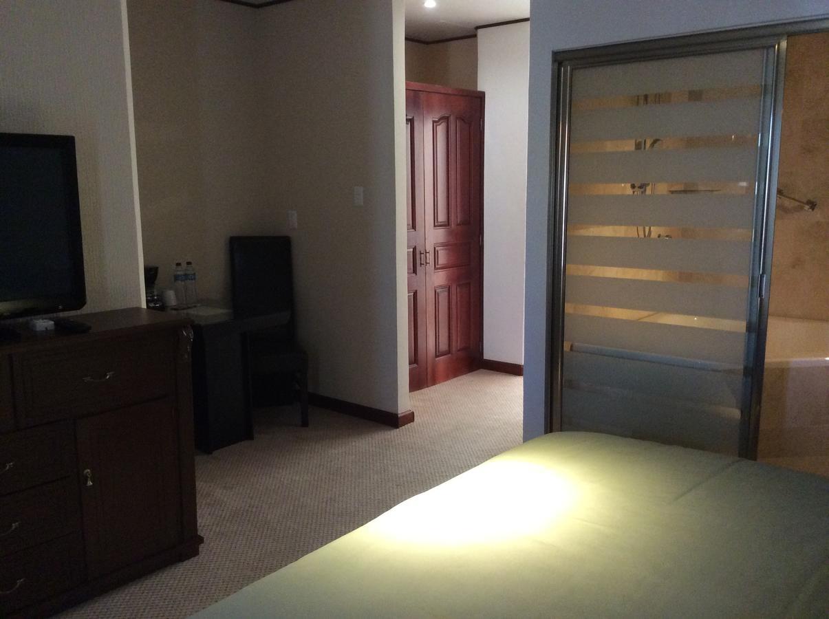 Hotel Candiles Valle de Santiago Εξωτερικό φωτογραφία