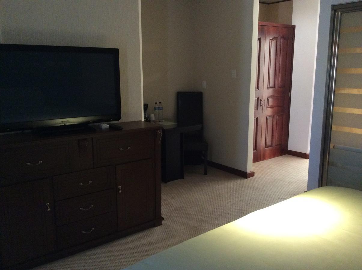 Hotel Candiles Valle de Santiago Εξωτερικό φωτογραφία