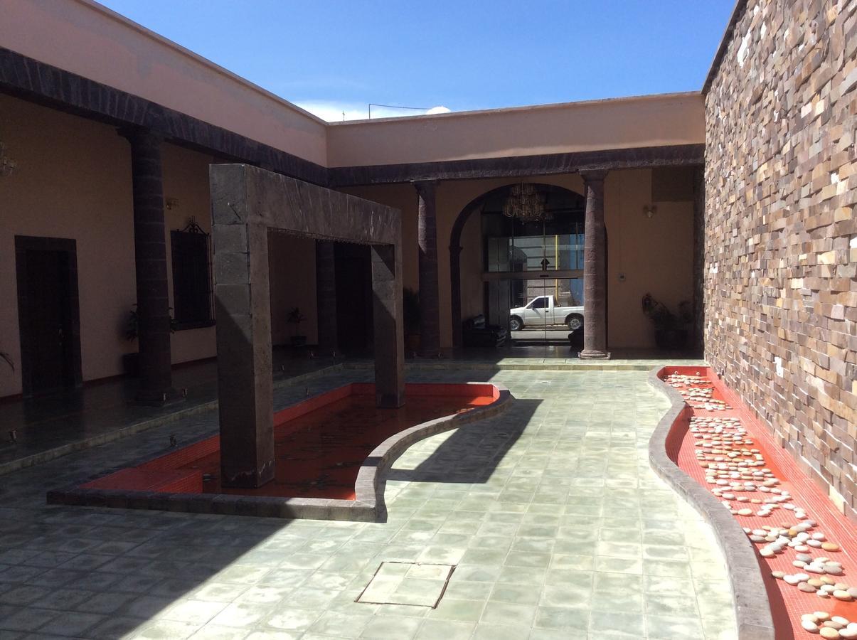 Hotel Candiles Valle de Santiago Εξωτερικό φωτογραφία